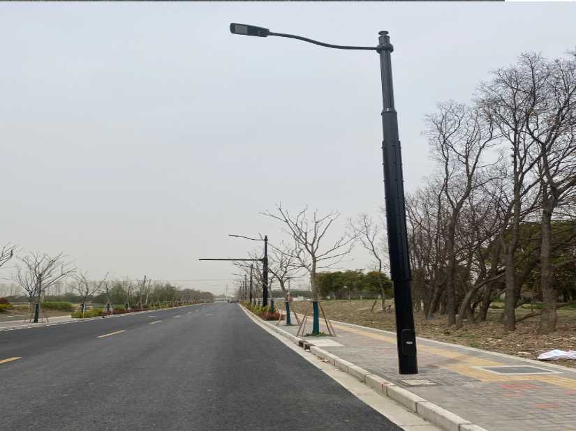甘孜藏族自治州上海综合杆 太阳能路灯工程